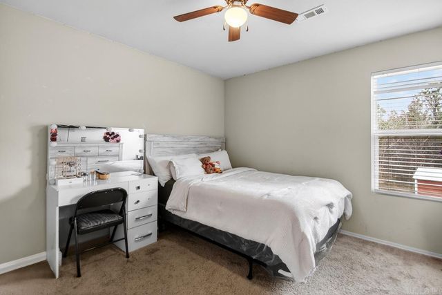 5000 Red Fox Trl, Bauxite, AR 72011