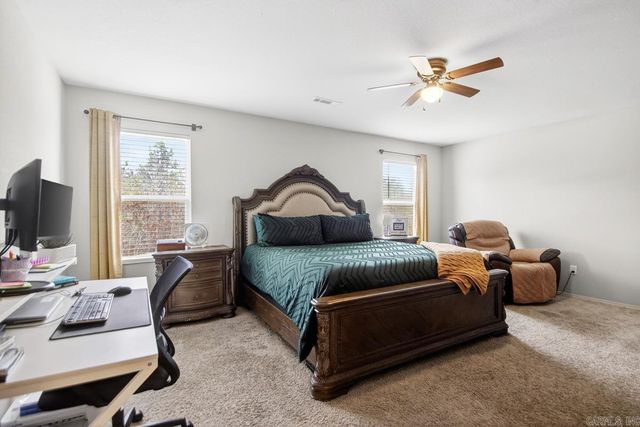 5000 Red Fox Trl, Bauxite, AR 72011