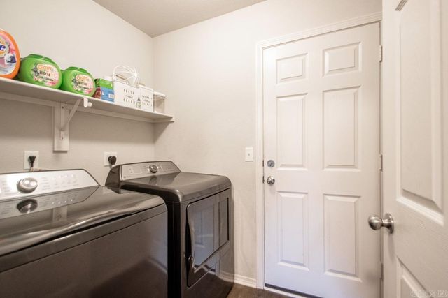 5000 Red Fox Trl, Bauxite, AR 72011