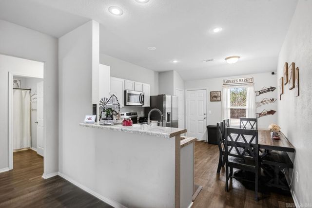 5000 Red Fox Trl, Bauxite, AR 72011