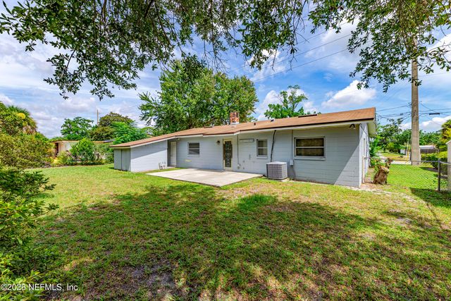 7876 ARBLE Drive, Jacksonville, FL 32211