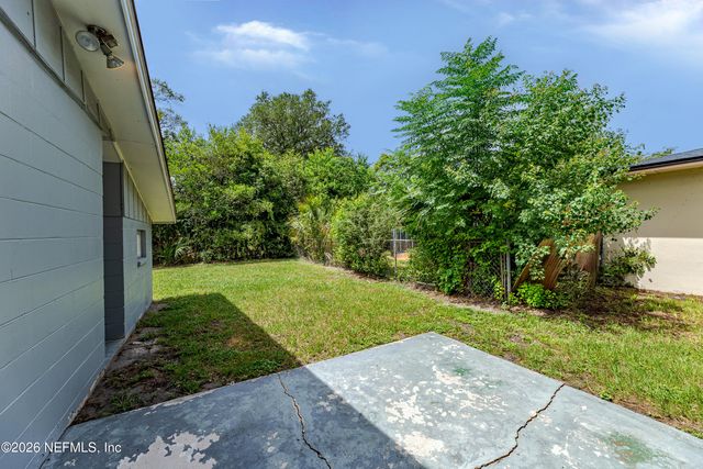 7876 ARBLE Drive, Jacksonville, FL 32211