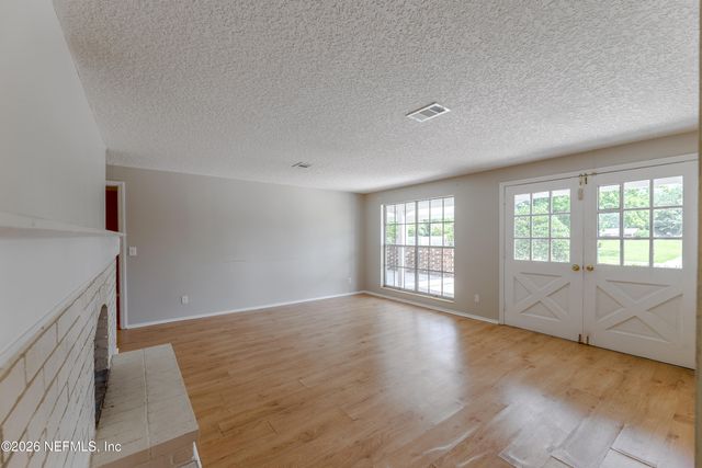 7876 ARBLE Drive, Jacksonville, FL 32211