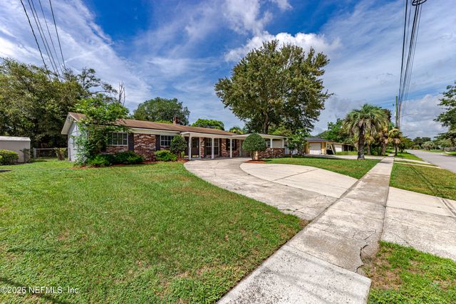 7876 ARBLE Drive, Jacksonville, FL 32211