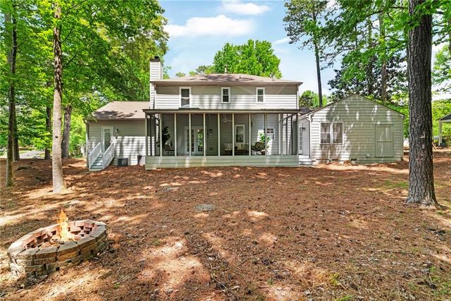 4220 Mary Walk, Peachtree Corners, GA 30092