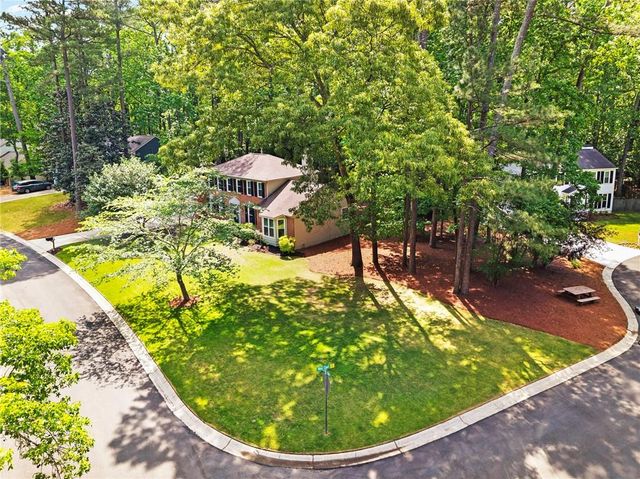 4220 Mary Walk, Peachtree Corners, GA 30092