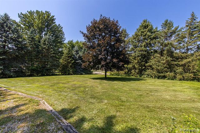 74600 Nordman Court, Bruce, MI 48065