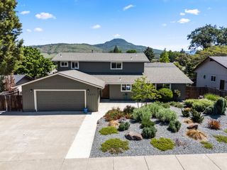 2642 Hawaiian Avenue, Medford, OR 97504