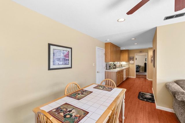 1832 Calistoga Drive, San Jose, CA 95124