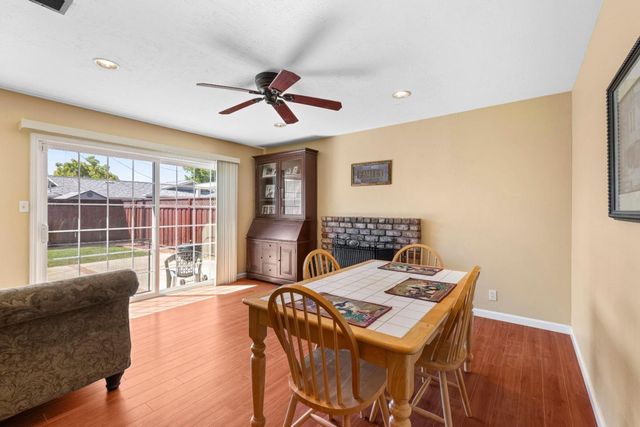 1832 Calistoga Drive, San Jose, CA 95124