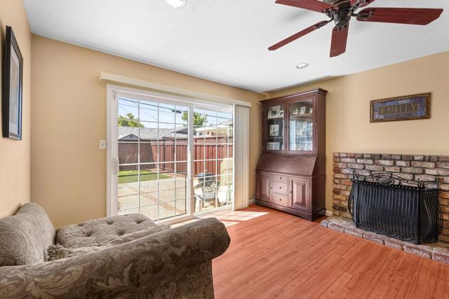 1832 Calistoga Drive, San Jose, CA 95124