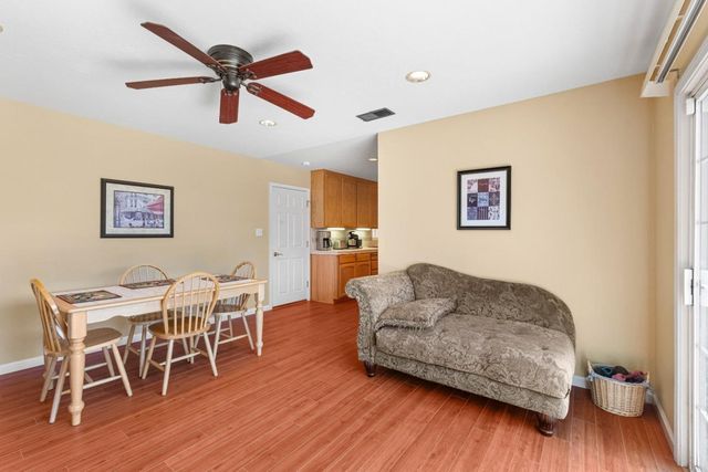 1832 Calistoga Drive, San Jose, CA 95124