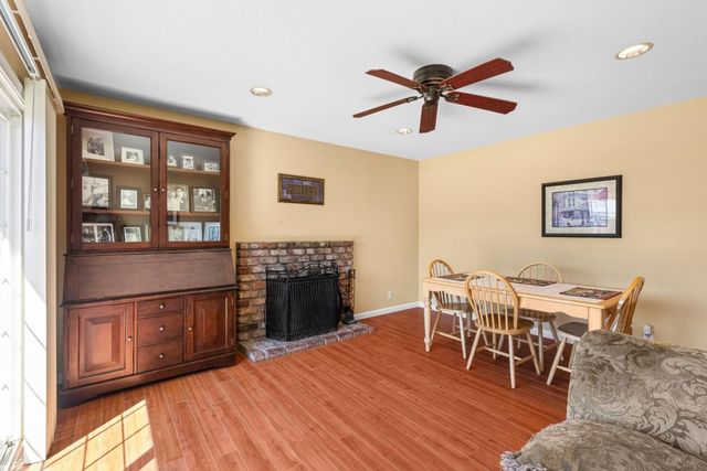 1832 Calistoga Drive, San Jose, CA 95124