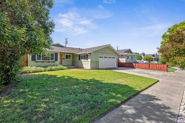 1832 Calistoga Drive, San Jose, CA 95124