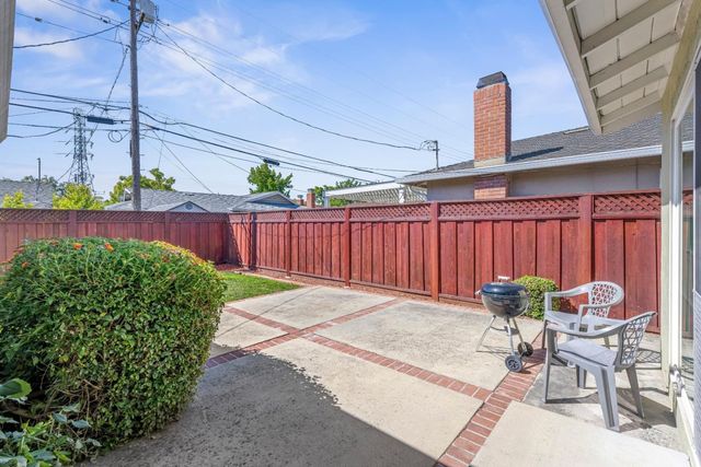 1832 Calistoga Drive, San Jose, CA 95124