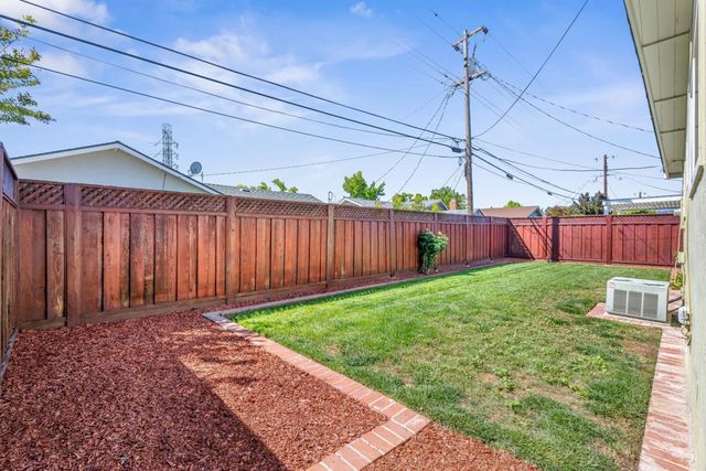 1832 Calistoga Drive, San Jose, CA 95124
