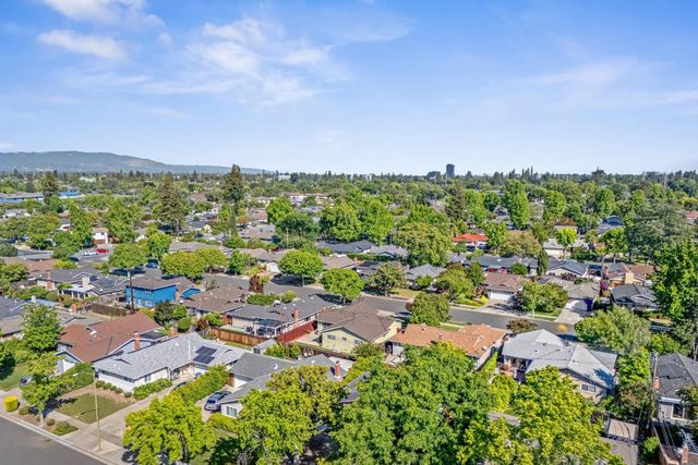 1832 Calistoga Drive, San Jose, CA 95124