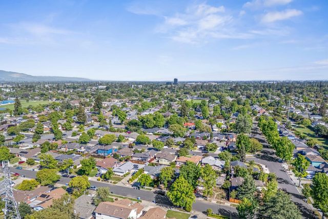 1832 Calistoga Drive, San Jose, CA 95124