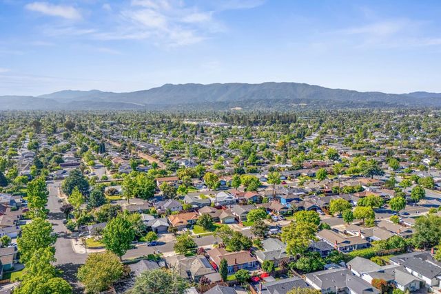 1832 Calistoga Drive, San Jose, CA 95124