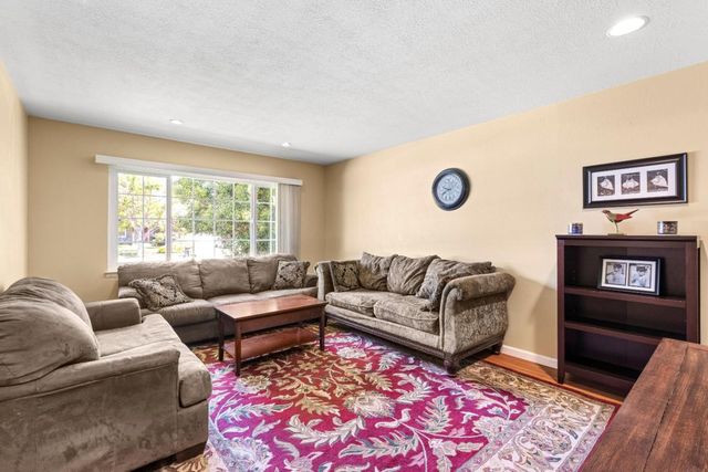 1832 Calistoga Drive, San Jose, CA 95124