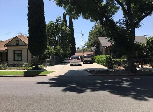 806 N Lacy, Santa Ana, CA 92701