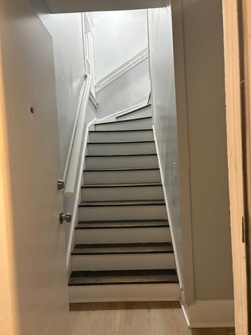 72 4th Street 1, New Haven, CT 06519