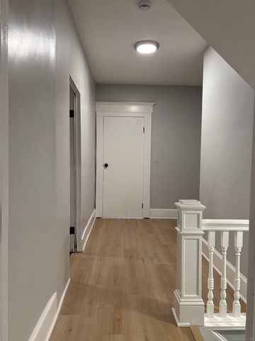 72 4th Street 1, New Haven, CT 06519