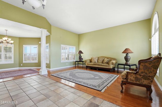 1165 Regal Ridge Drive, El Paso, TX 79912