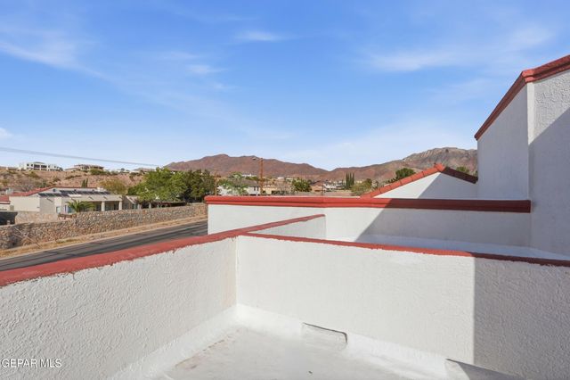 1165 Regal Ridge Drive, El Paso, TX 79912