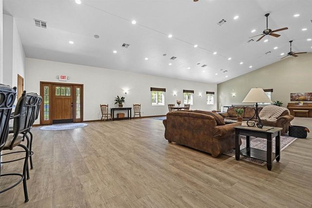 N10909 PESHTIGO RIVER LANE, Crivitz, WI 54114