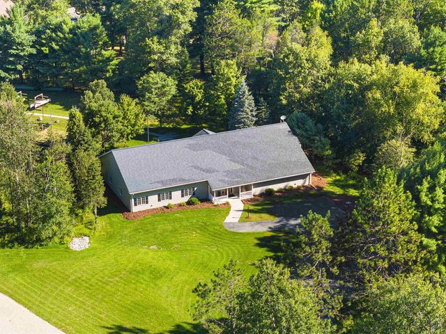 N10909 PESHTIGO RIVER LANE, Crivitz, WI 54114