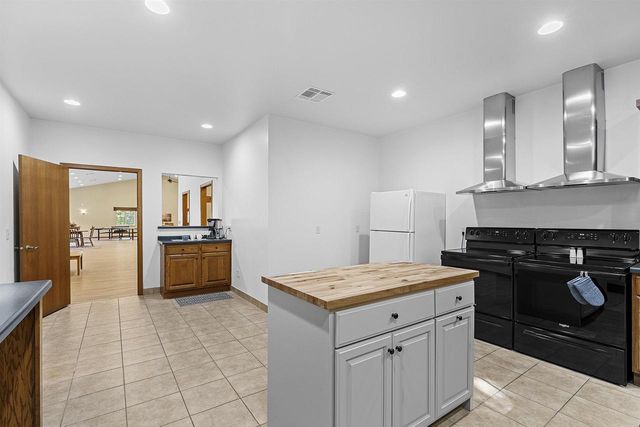 N10909 PESHTIGO RIVER LANE, Crivitz, WI 54114