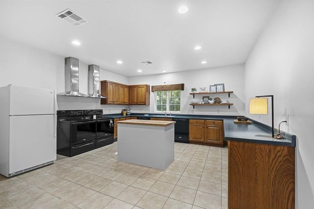 N10909 PESHTIGO RIVER LANE, Crivitz, WI 54114