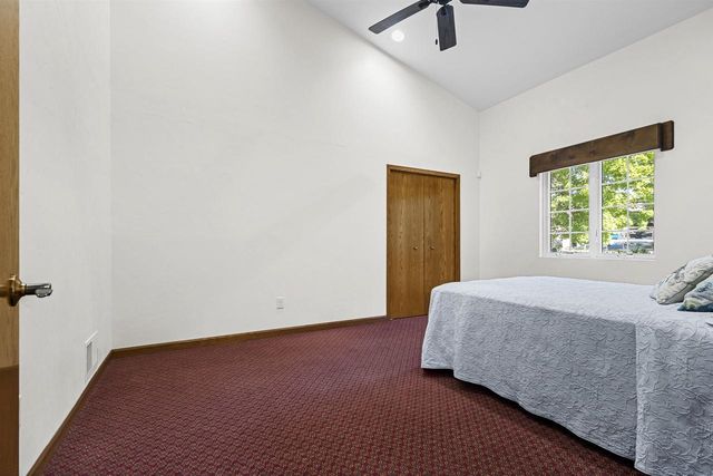 N10909 PESHTIGO RIVER LANE, Crivitz, WI 54114