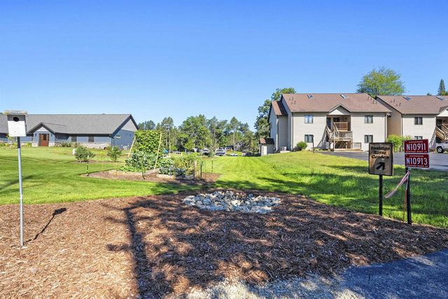 N10909 PESHTIGO RIVER LANE, Crivitz, WI 54114