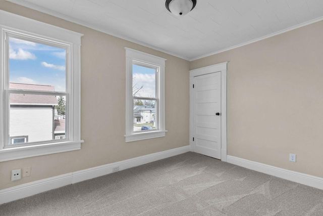 22 E MELVIN AVENUE, Oshkosh, WI 54901