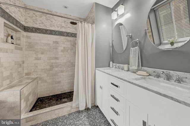 2012 SWANS NECK WAY, Reston, VA 20191