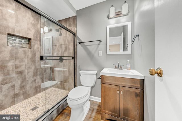 2012 SWANS NECK WAY, Reston, VA 20191