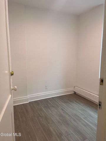 9 Saint Joseph'S Terrace 2A, Albany, NY 12210