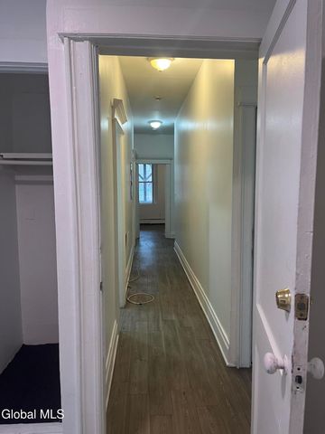 9 Saint Joseph'S Terrace 2A, Albany, NY 12210