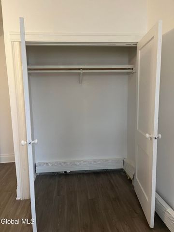 9 Saint Joseph'S Terrace 2A, Albany, NY 12210