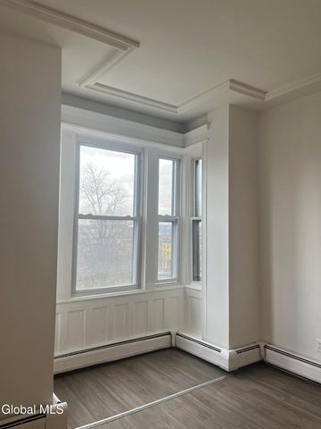 9 Saint Joseph'S Terrace 2A, Albany, NY 12210