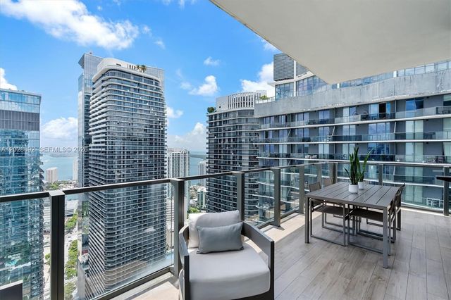 88 SW 7th Street 4001, Miami, FL 33130