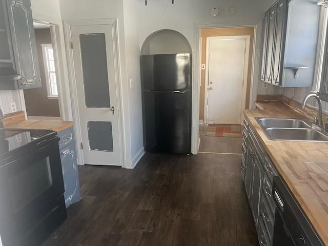 2823 Crawford Avenue, Parsons, KS 67357