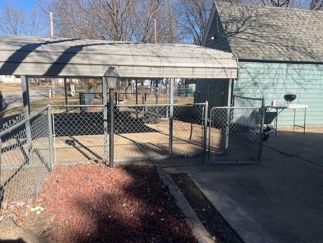 2823 Crawford Avenue, Parsons, KS 67357