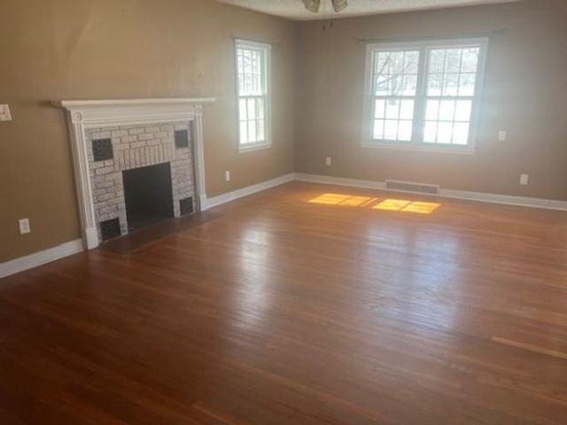 2823 Crawford Avenue, Parsons, KS 67357