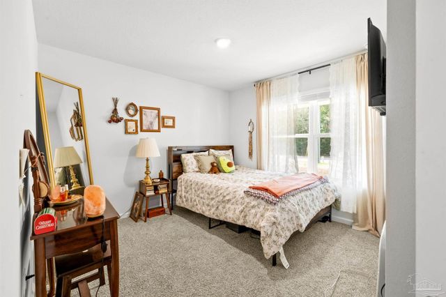 4774 Carl Booker Rd, Milton, FL 32583