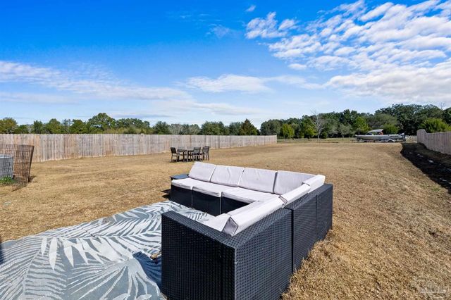 4774 Carl Booker Rd, Milton, FL 32583