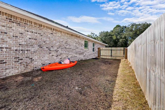 4774 Carl Booker Rd, Milton, FL 32583