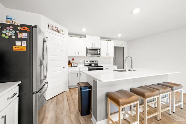 4774 Carl Booker Rd, Milton, FL 32583